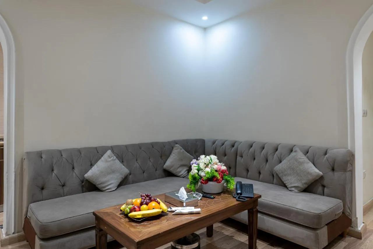 Holiday Plus Al Nuzha- هوليداي بلس النزهه Jeddah Apartment